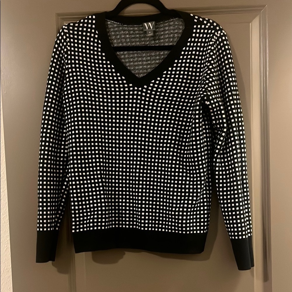 Worthington women's Black and White Sweater